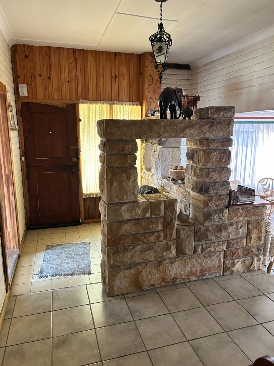 4 Bedroom Property for Sale in Hospitaalheuwel Free State